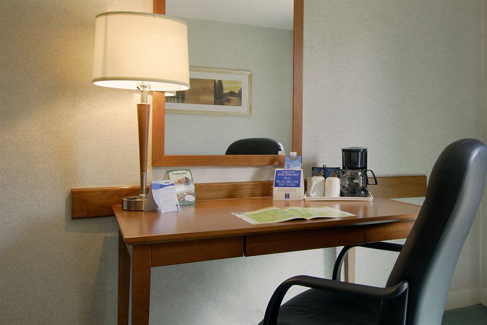 Comfort Inn Brantford Bilik gambar